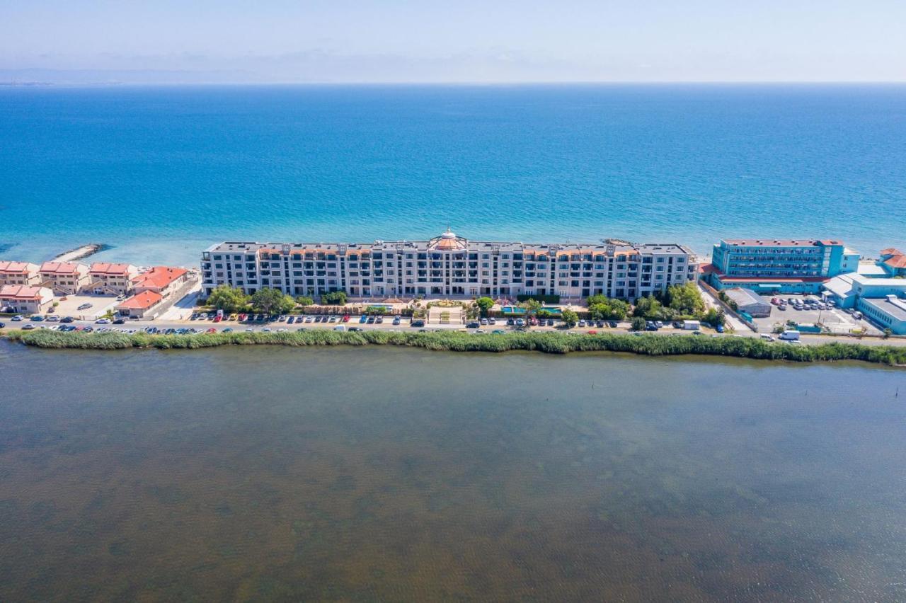 Gardenia Beach Palace Aparthotel Поморие Экстерьер фото
